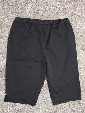 croft & barrow Black Elastic-Waist Capri Pants 2X